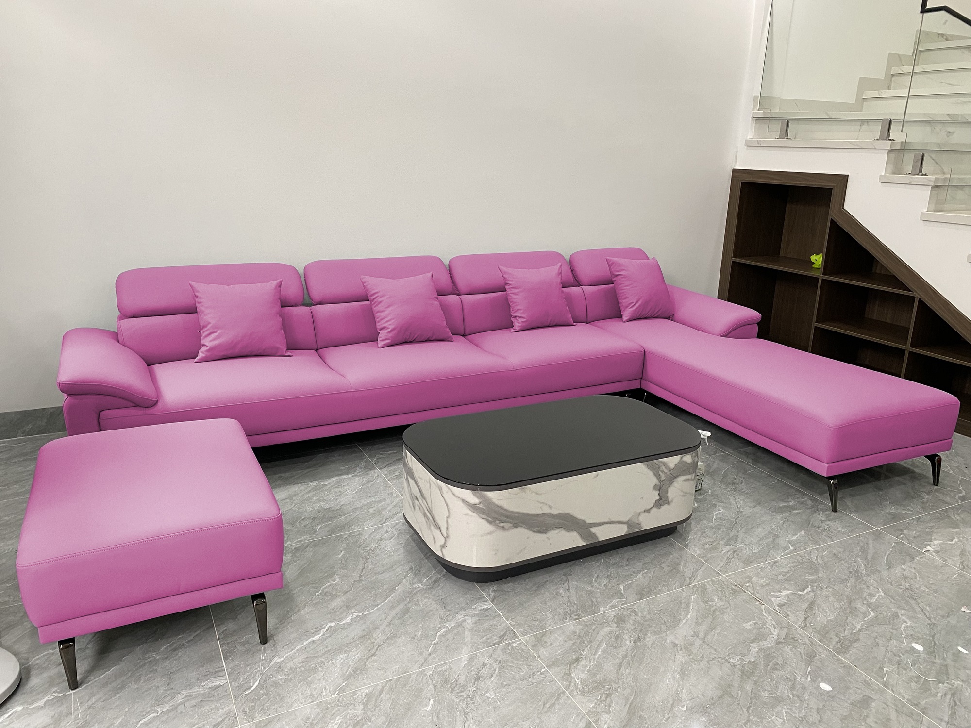 Ghế sofa hiện đại mã SCM màu hồng