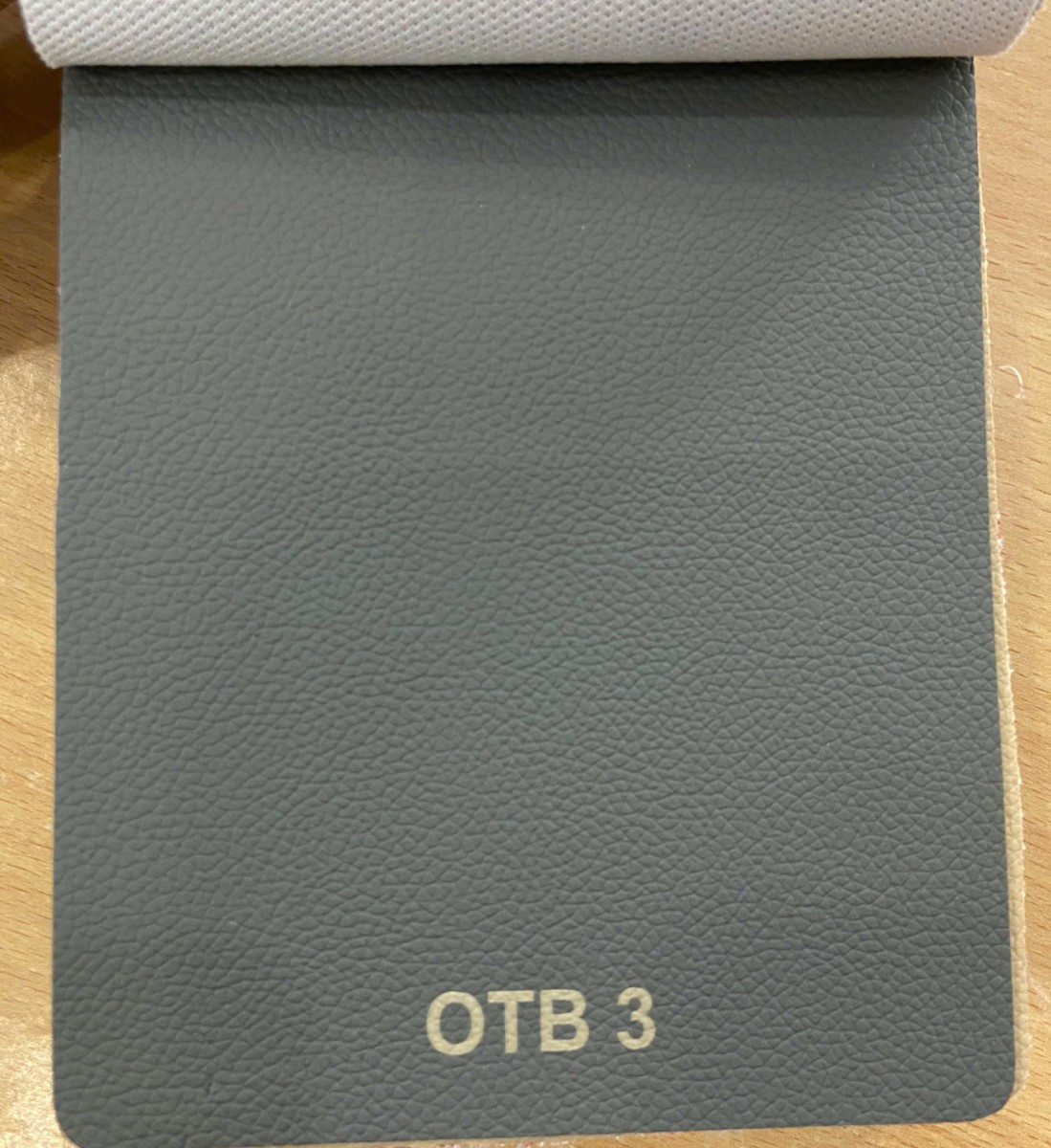 1.1 PVC vân 804 ghi chì OTB3