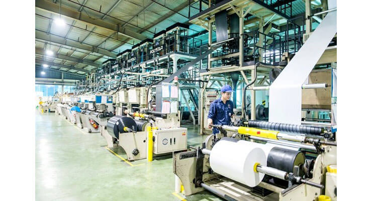 Hệ thống thông gió nhà xưởng nhựa