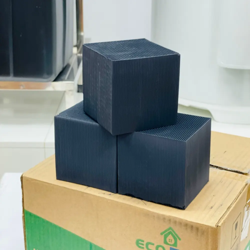 Than tổ ong xử lý khí thải