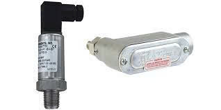Differential pressure sensor