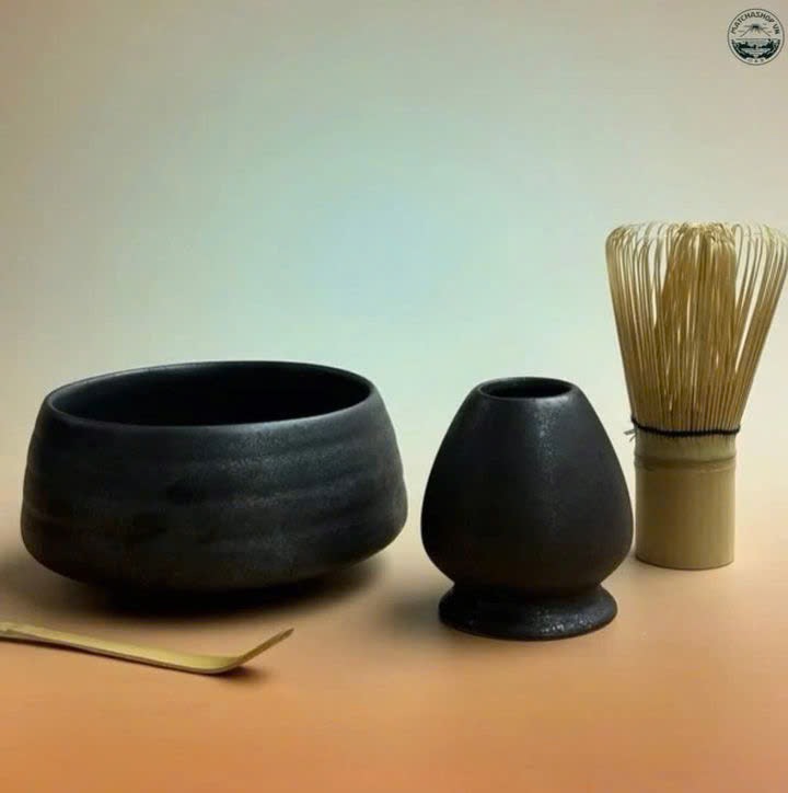 Bát Chawan đánh Matcha