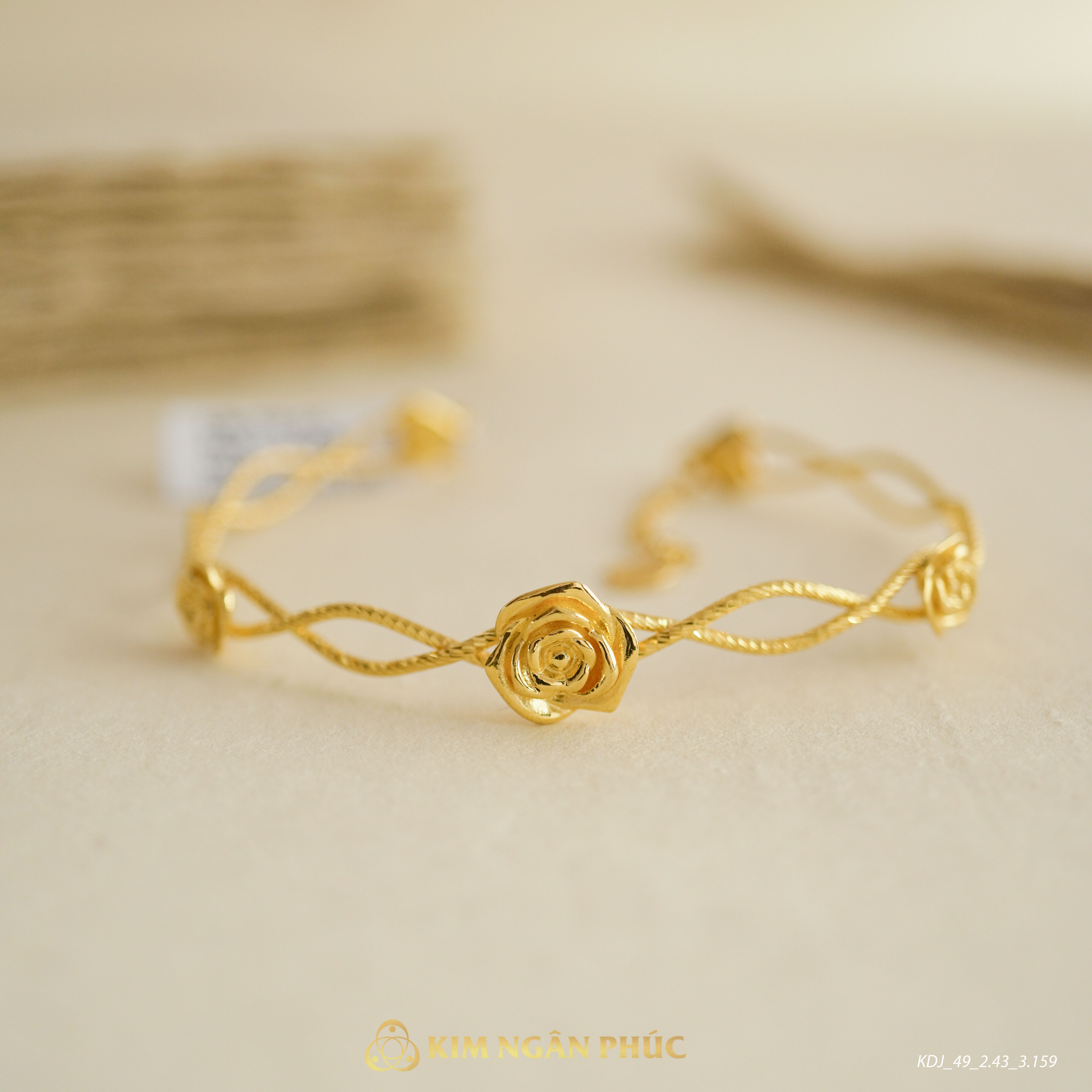 Lắy Tay Hoa Hồng Leo 24k