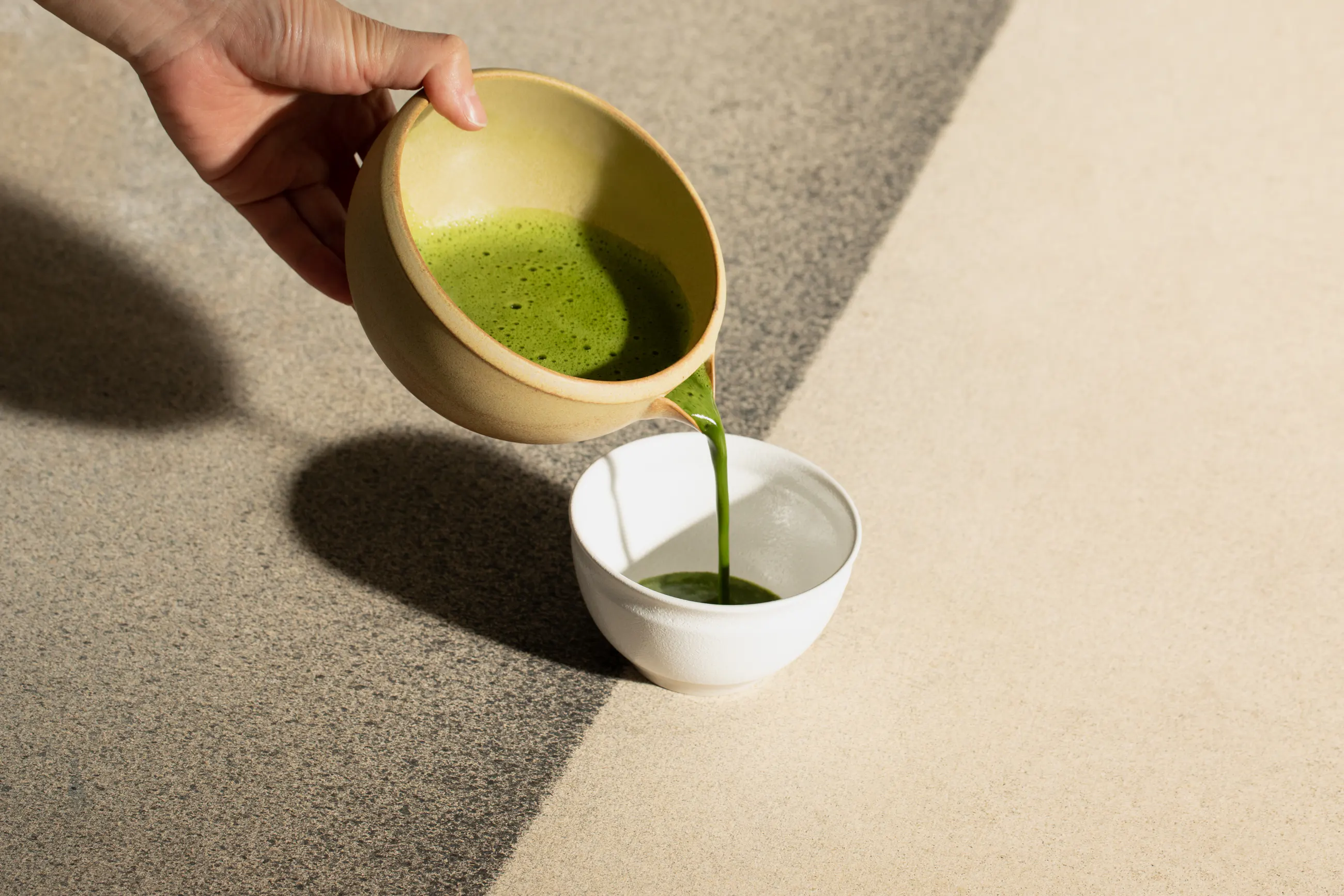 Bát ORIGAMI Katakuchi (Bản POUR) sứ Liston cao cấp để pha matcha (100% Made in Japan)