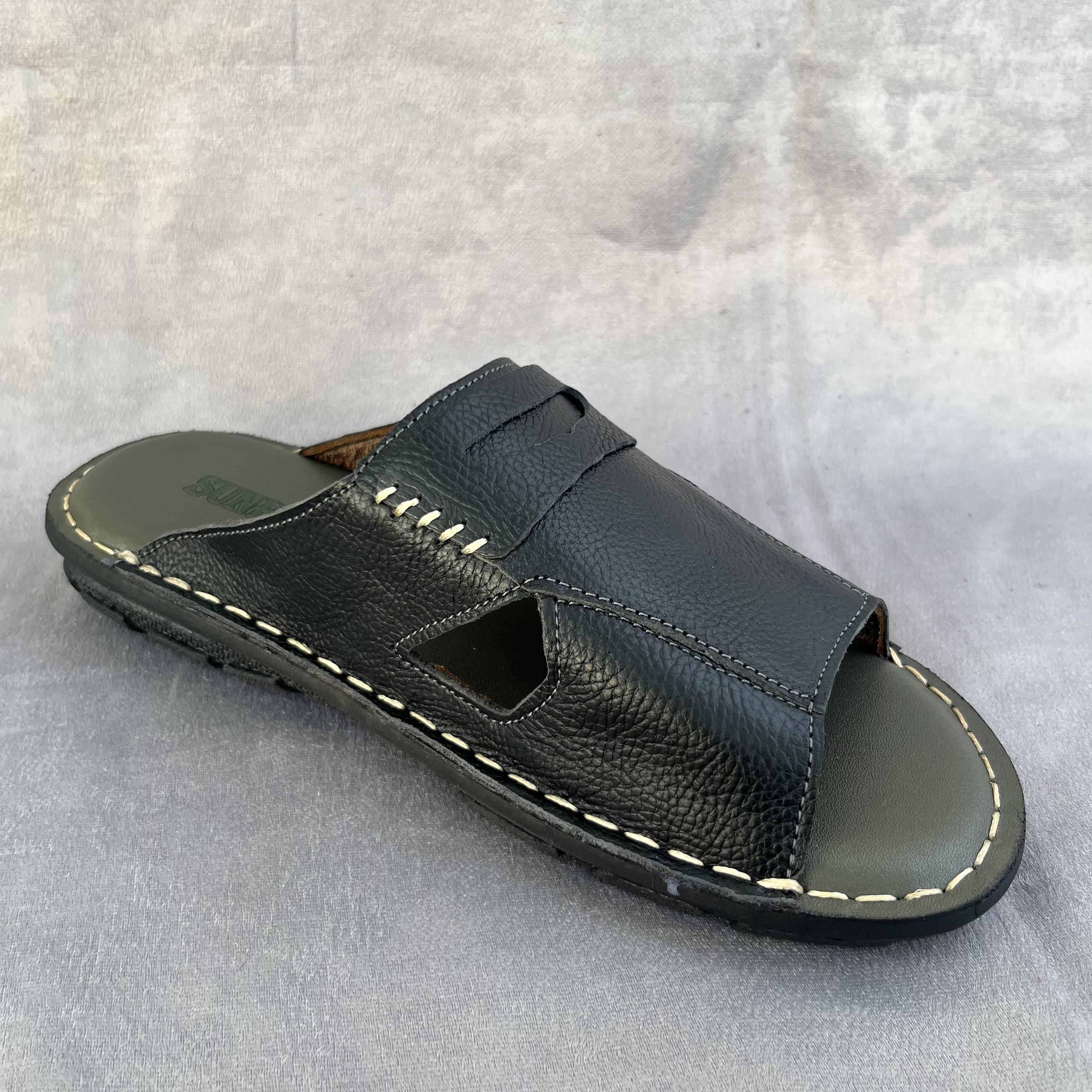 Dép Quai Ngang Nam AQN028 Da Bò SUNPOLO Đen