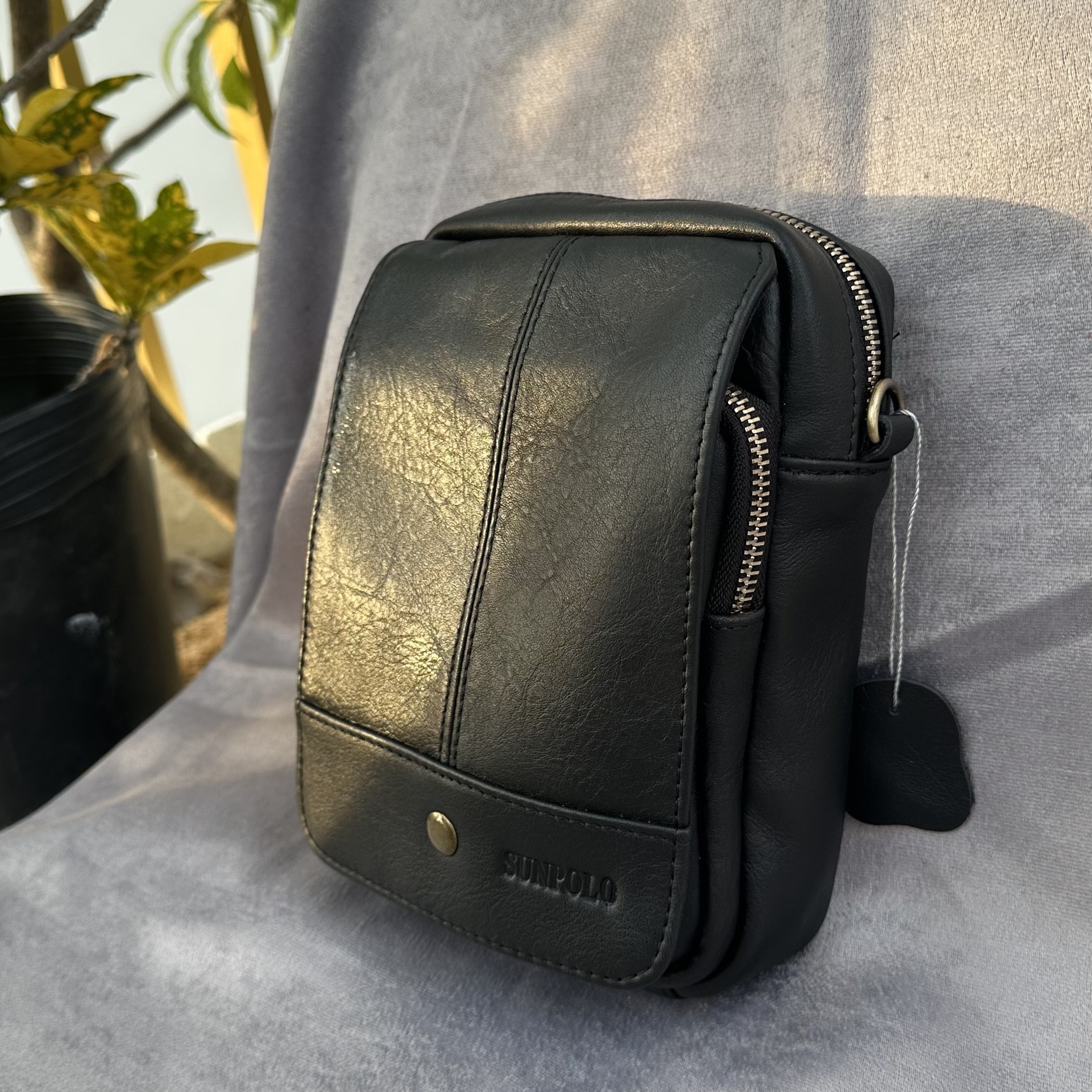 Túi đeo chéo nam da bò cao cấp SUNPOLO Đen TUI121