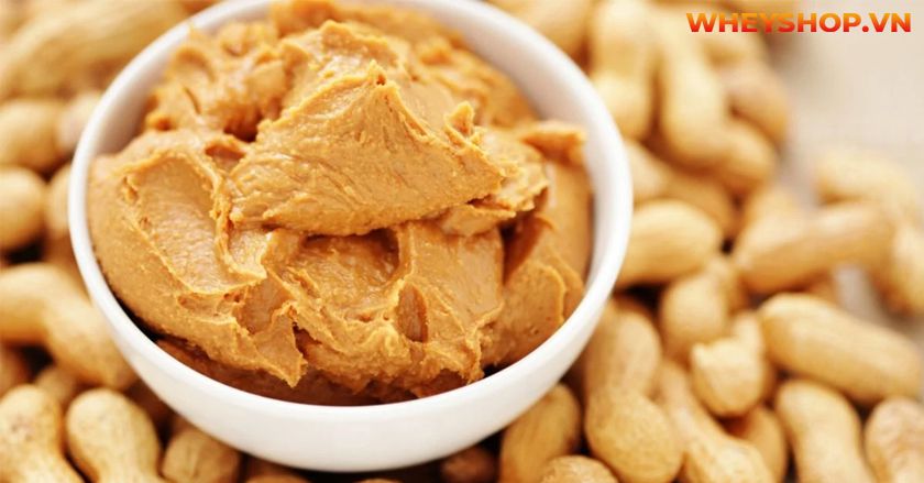Bơ đậu phộng vô cùng giàu dinh dưỡng cho sức khỏe. Hãy cùng WheyShop tìm hiểu cách làm bơ đậu phộng đơn giản thực hiện tại nhà qua bài viết
