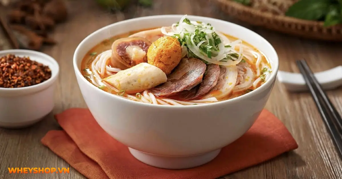 1-to-bun-bo-bao-nhieu-calo-03-min