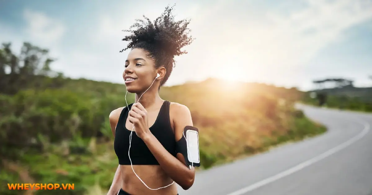 10-bai-tap-the-duc-buoi-sang-giup-giam-mo-bung-03-min