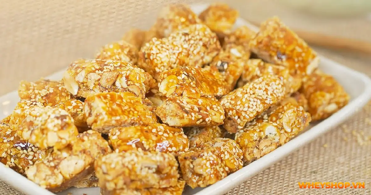 100g-keo-lac-bao-nhieu-calo-bat-mi-5-cach-an-keo-lac-khong-beo-03-min