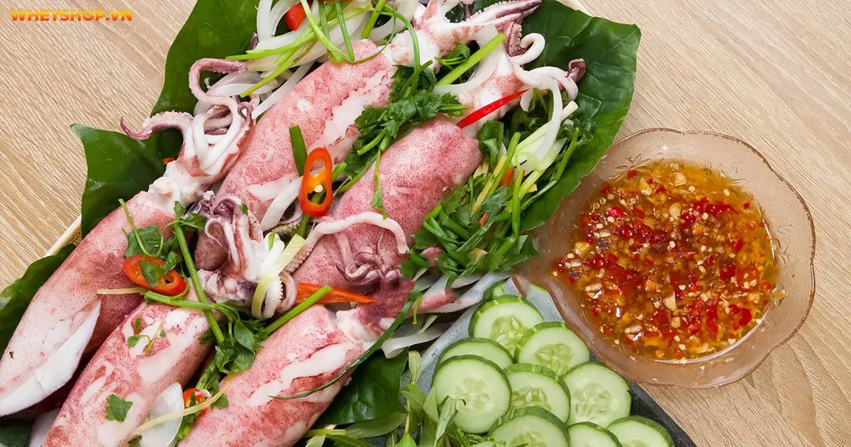 100g-muc-bao-nhieu-calo-an-nhieu-muc-co-beo-khong-4