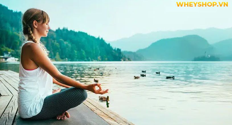 Thiền là một khái niệm không còn xa lạ ngày nay, nhưng trên thực tế, không phải ai cũng hiểu được bản chất thực của thiền. Vậy thiền là gì ? Ngồi thiền có...