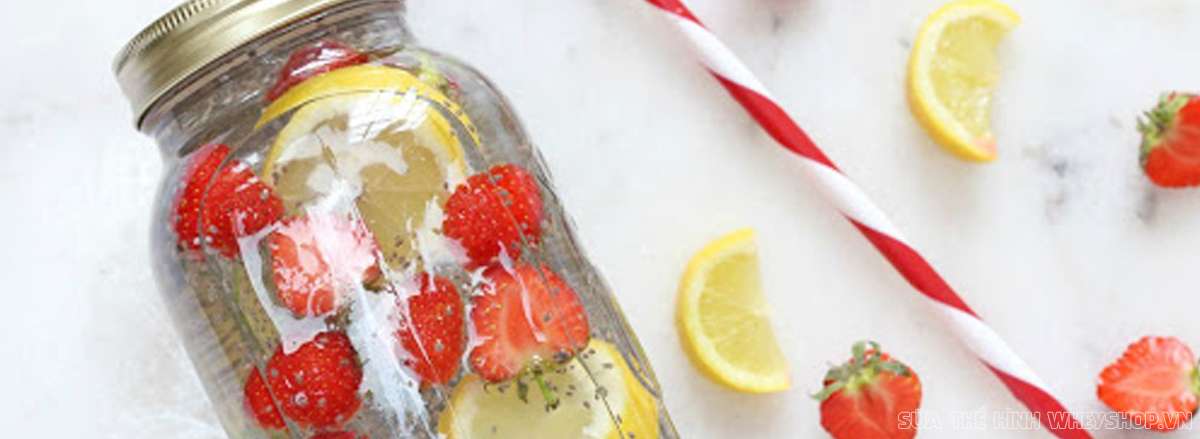 20 cach giam can voi hat chia cho hat chia vao nuoc detox