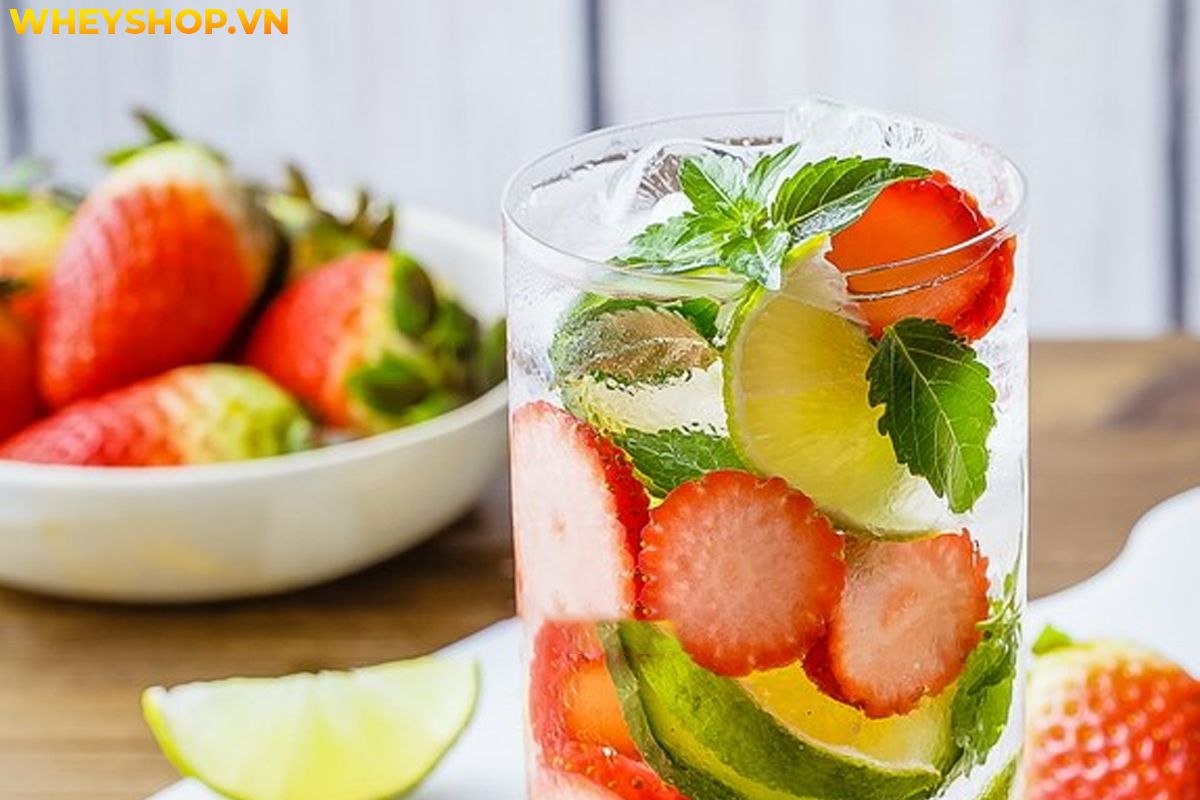 Hiện nay, chủ đề detox giảm cân bằng nước trái cây vẫn là chủ đề nóng trên các hội nhóm, các diễn đàn của chị em phụ nữ. Nước detox giúp cơ thể thải độc,...