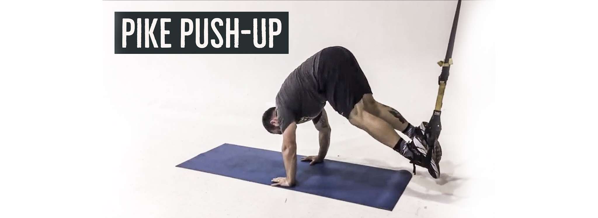 30 bai tap co vai truoc va tap co vai sau tot nhat moi thoi dai Suspension Trainer Pike Pushup