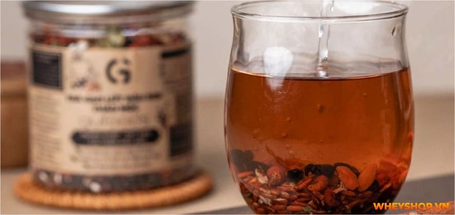 Trà gạo lứt đậu đen là thức uống thơm ngon bổ dưỡng không chỉ là món giải khát hoàn hảo mà còn đem lại nhiều lợi ích, kể cả mẹ bầu. Cùng WheyShop tìm hiểu trà gạo lứt đậu đen là gì nhé!