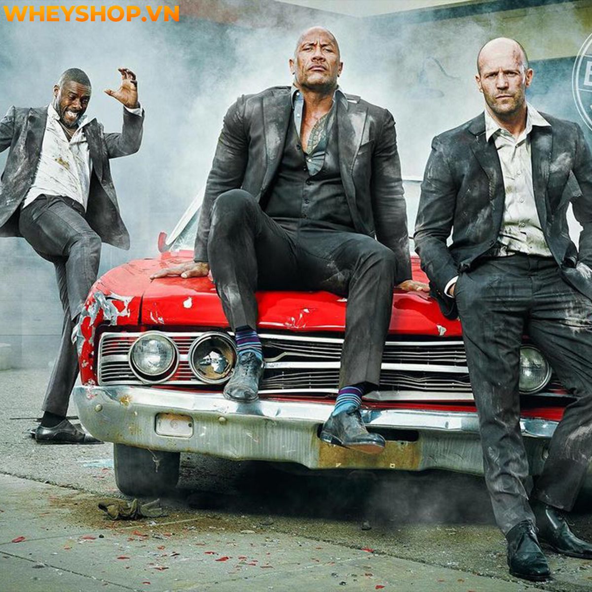 Jason Statham được biết đến là một diễn viên, nhà sản xuất phim và là một võ sĩ người Anh. Ngoài ra, anh còn là một thành viên trong đội lặn của quốc gia Anh...