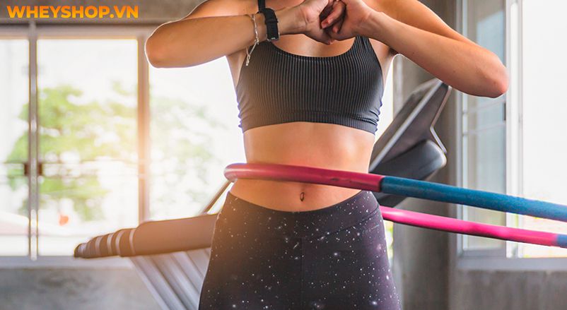 Nếu bạn đang băn khoăn tìm hiểu lắc vòng giảm cân có hiệu quả không thì hãy cùng WheyShop tìm hiểu chi tiết qua bài viết ngay sau...