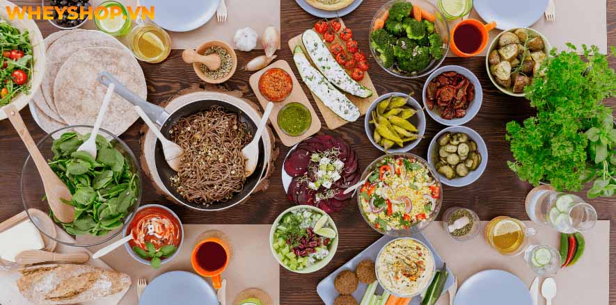 Ăn chay có được uống sữa không là một câu hỏi mà những người mới bắt đầu ăn chay thường tự hỏi. Xin mời các bạn hãy cùng WheyShop tìm hiểu câu trả lời thông...