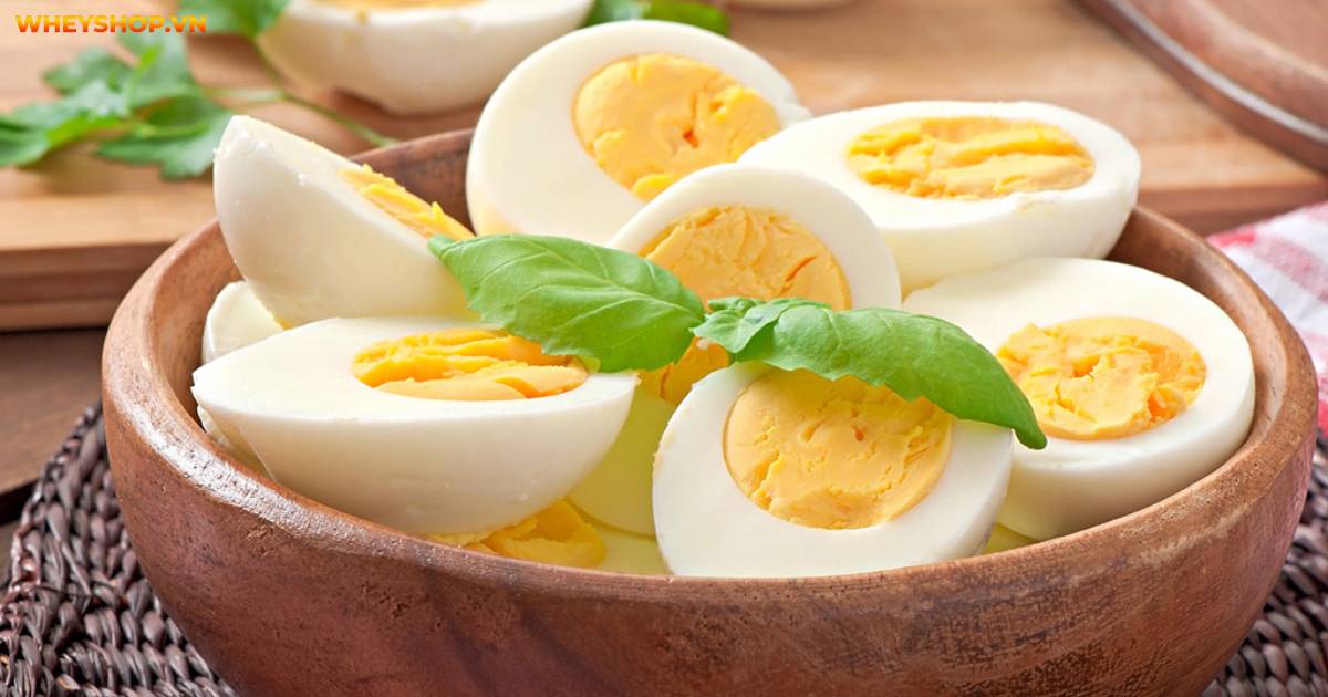 an-nhieu-trung-ga-co-tot-khong-an-trung-ga-luoc-co-map-khong-4