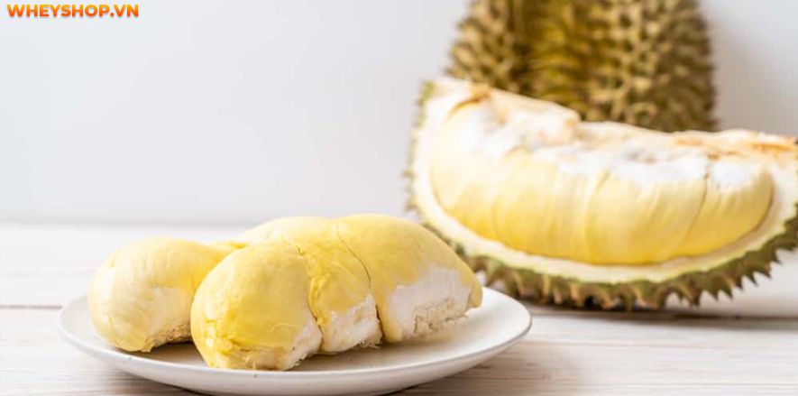 Sầu riêng là loại trái cây được hầu hết mọi người tiêu dùng. Loại quả này có mùi hơi nồng, vị ngọt dịu và chứa nhiều chất béo. Vậy ăn sầu riêng có béo không...