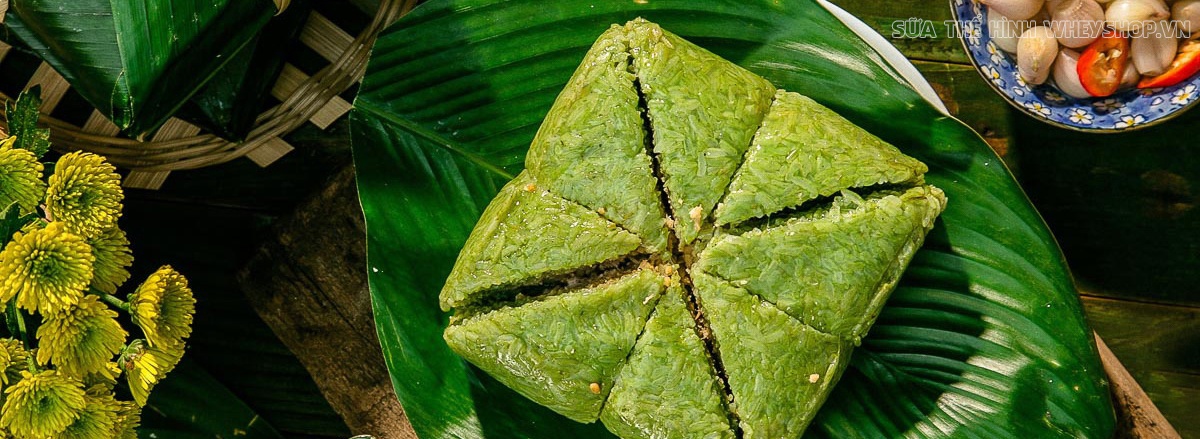 Tết đến là nỗi lo tăng cân mất kiểm soát lại hiện hữu. Bánh chưng bao nhiêu calo? Ăn bánh chưng có mập không ? Hãy cùng WheyShop tìm hiểu ngay qua bài viết...