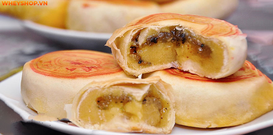 Nếu bạn đang băn khoăn bánh Pía bao nhiêu calo, ăn bánh Pía có béo không thì hãy cùng WheyShop giải đáp thắc mắc qua bài viết ...