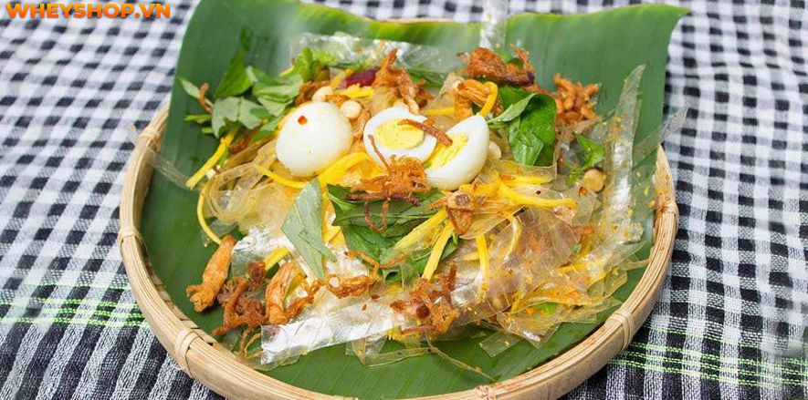 Bánh tráng trộn là món ăn vặt được nhiều người yêu thích, đặc biệt là giới trẻ. Những câu hỏi được đặt ra như là 1 gói bánh tráng trộn bao nhiêu calo ? Ăn...