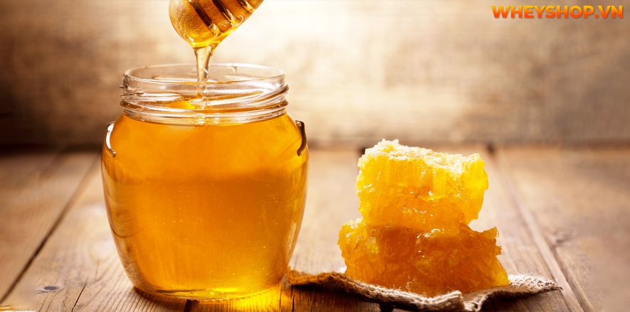 Nếu bạn đang băn khoăn tìm cách trị mụn đơn giản tại nhà hiệu quả thì hãy cùng WheyShop tham khảo 12 cách trị mụn tự nhiên, hiệu quả...