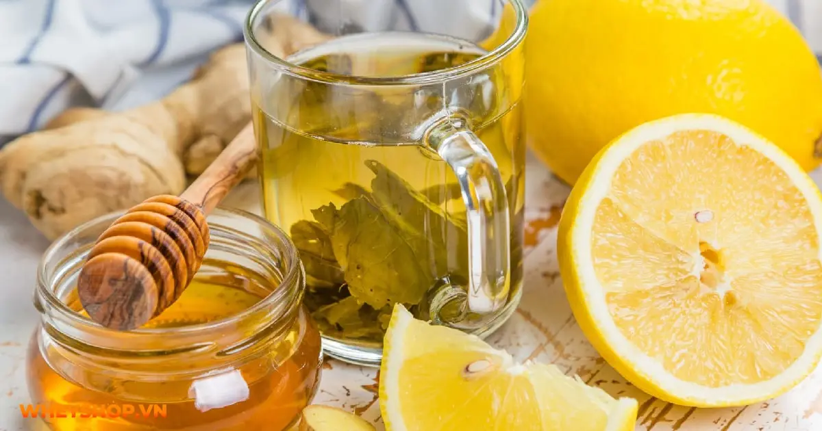 bat-mi-cach-uong-chanh-mat-ong-giam-can-hieu-qua-01-min