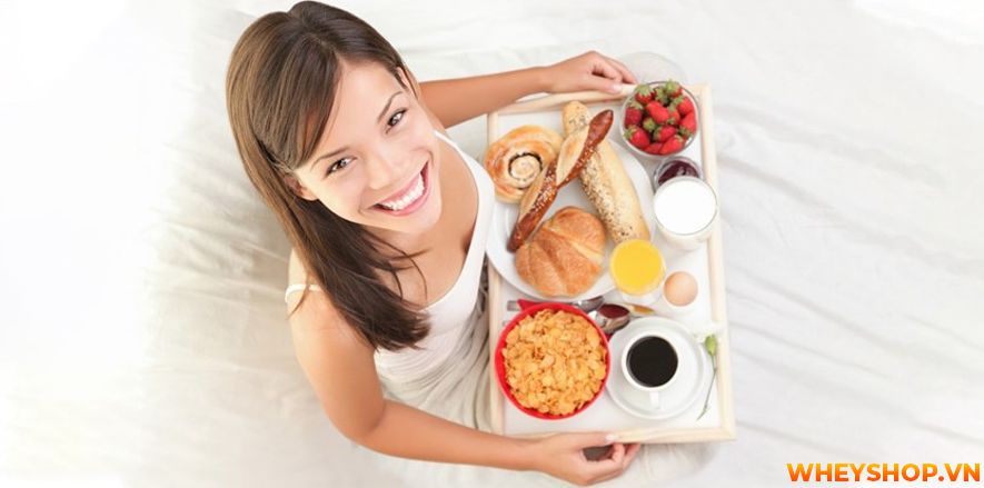 Bữa sáng nên ăn gì để tăng cân ? Bài viết dưới đây WheyShop sẽ giúp các bạn tìm hiểu về sự quan trọng của bữa sáng, những lời khuyên của chuyên gia về chế độ...