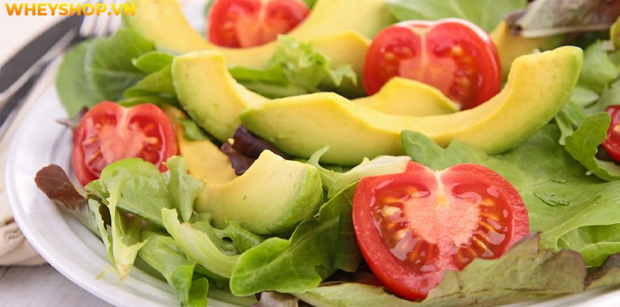 Nếu bạn đang băn khoăn tìm cách ăn bơ để tăng cân thì hãy cùng WheyShop tham khảo chi tiết bài viết ngay sau đây nhé...