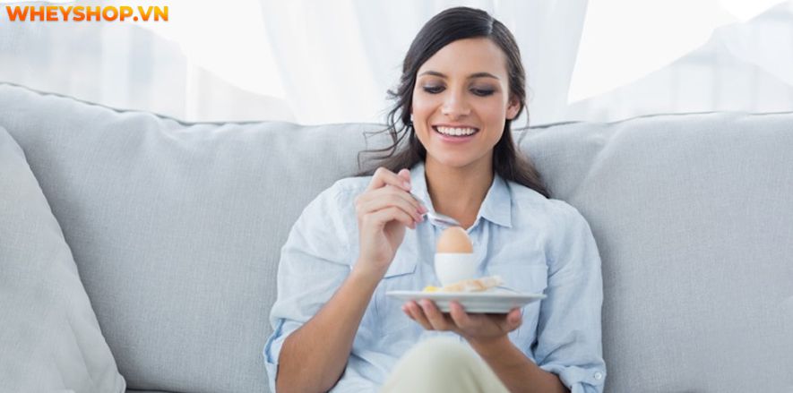 Những năm gần đây, món hột gà nướng xuất hiện tại Việt Nam đang nhanh chóng "làm mưa làm gió" trên khắp các vỉa hè của các thành phố, với hương vị thơm ngon,...