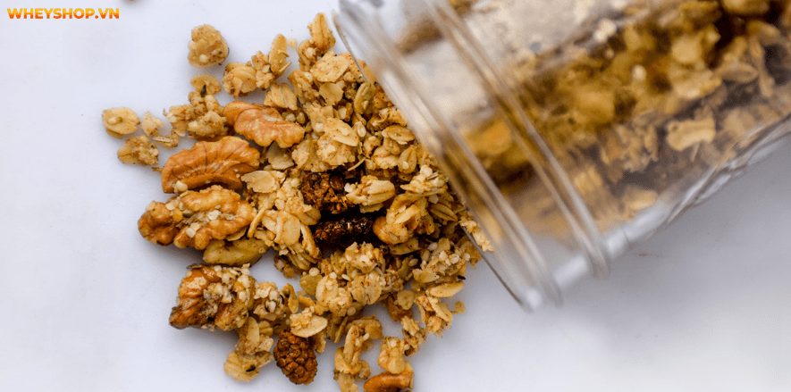 Cùng tìm hiểu cách xây dựng thực đơn Yến mạch Granola giảm cân dễ dàng, đơn giản ai cũng có thể thực hiện được. Yến mạch Granola giảm cân hiệu quả, giá rẻ.