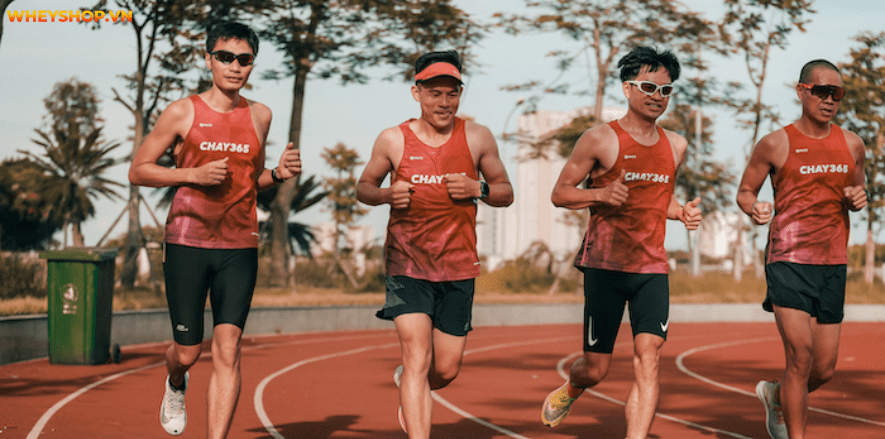 Các bạn có biết hết các phương pháp chạy hiện nay không? Hôm nay WheyShop sẽ cung cấp 1 kiến thức hoàn toàn mới mẻ trong bộ môn chạy Chạy Interval là gì? Hãy...