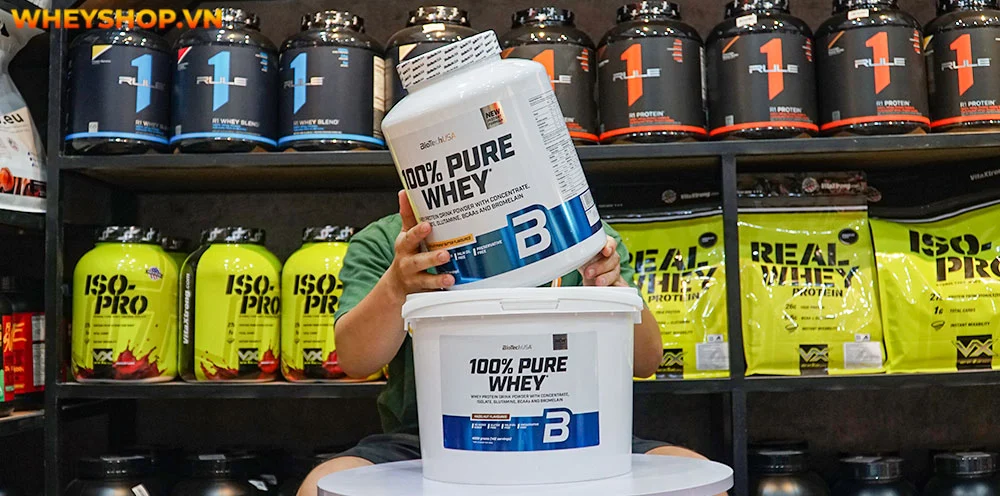 Trả lời câu hỏi người tập gym có nên dùng whey và tổng hợp top 15 sản phẩm Whey Protein tăng cơ giảm mỡ hiệu quả tốt nhất trên thị trường hiện nay..