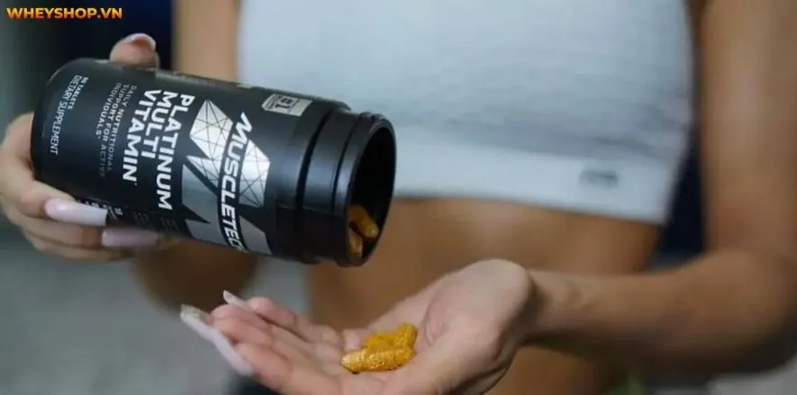 Vitamin và khoáng chất có thể bổ sung qua thực phẩm,... nhưng đơn giản nhất là sử dụng Platinum Multi Vitamin. Cùng WheyShop đánh giá Platinum Multi Vitamin...