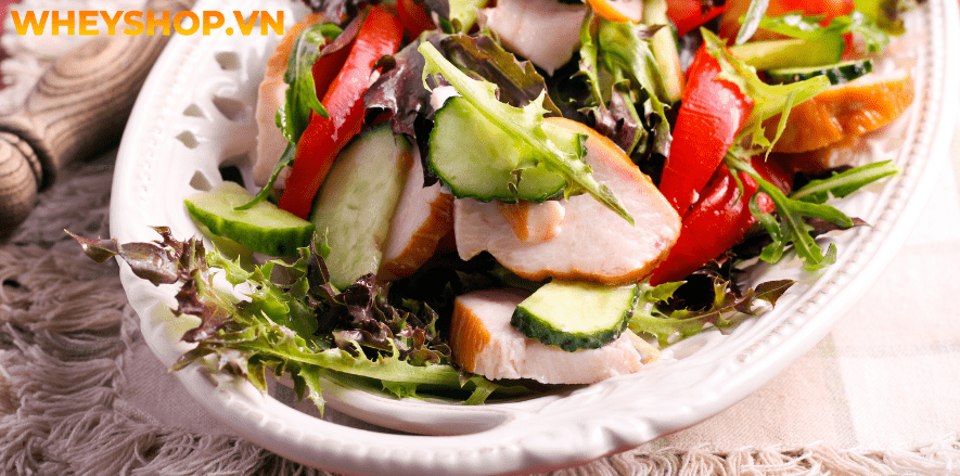 Dưa chuột bao nhiêu calo? Ăn dưa chuột giảm cân có tốt không? Thực đơn giảm cân với dưa chuột? Hãy cùng WheyShop tìm hiểu chi tiết qua bài viết..