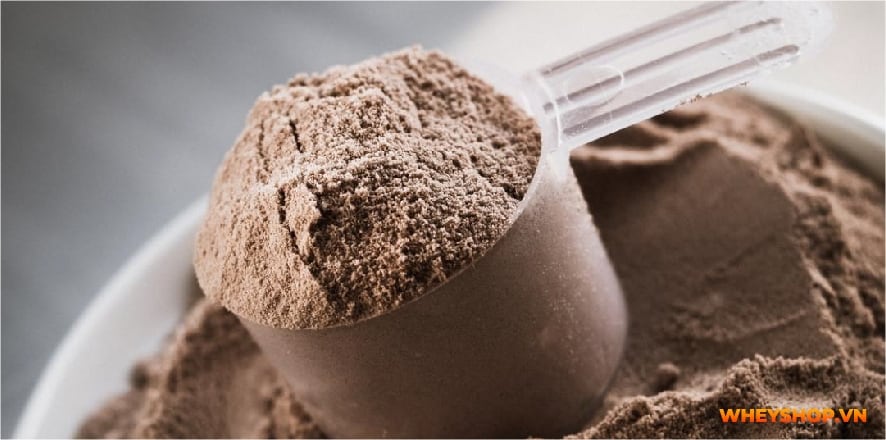 Nhiều bạn trẻ tập Gym thắc mắc: Dưới 18 tuổi nên sử dụng thực phẩm bổ sung không? WheyShop giải đáp Dưới 18 tuổi có nên uống Whey Protein, Mass Gainer, BCAA...