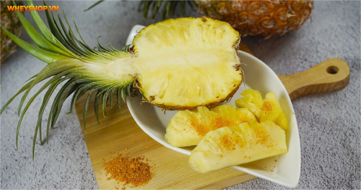 giai-dap-mot-qua-dua-chua-bao-nhieu-calo