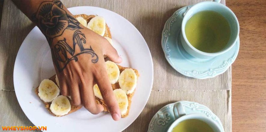 Chuối là một trong những loại trái cây được nhiều người yêu thích vì nó cung cấp cho cơ thể nhiều chất dinh dưỡng cần thiết? Vậy ăn chuối buổi tối thì có lợi...