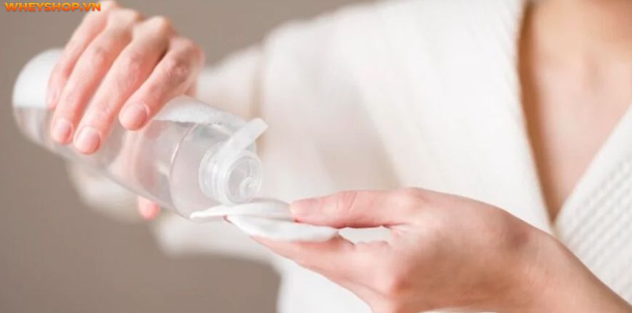 Ngày nay, việc chăm sóc da hàng ngày dường như đã trở thành thói quen của chị em phụ nữ. Việc chăm sóc da hàng ngày sẽ giúp da căng mịn, tràn đầy sức sống,...