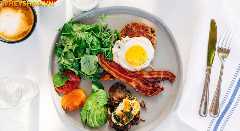 Ketogenic Diet là gì? Nếu bạn đang băn khoăn tìm hiểu thực đơn giảm cân Ketogenic Diet thì hãy cùng WheyShop tham khảo bài viết...