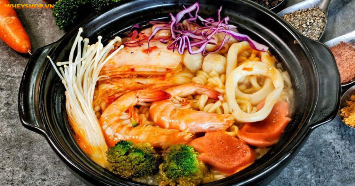 mi-cay-bao-nhieu-calo-cach-an-mi-cay-khong-beo(1)
