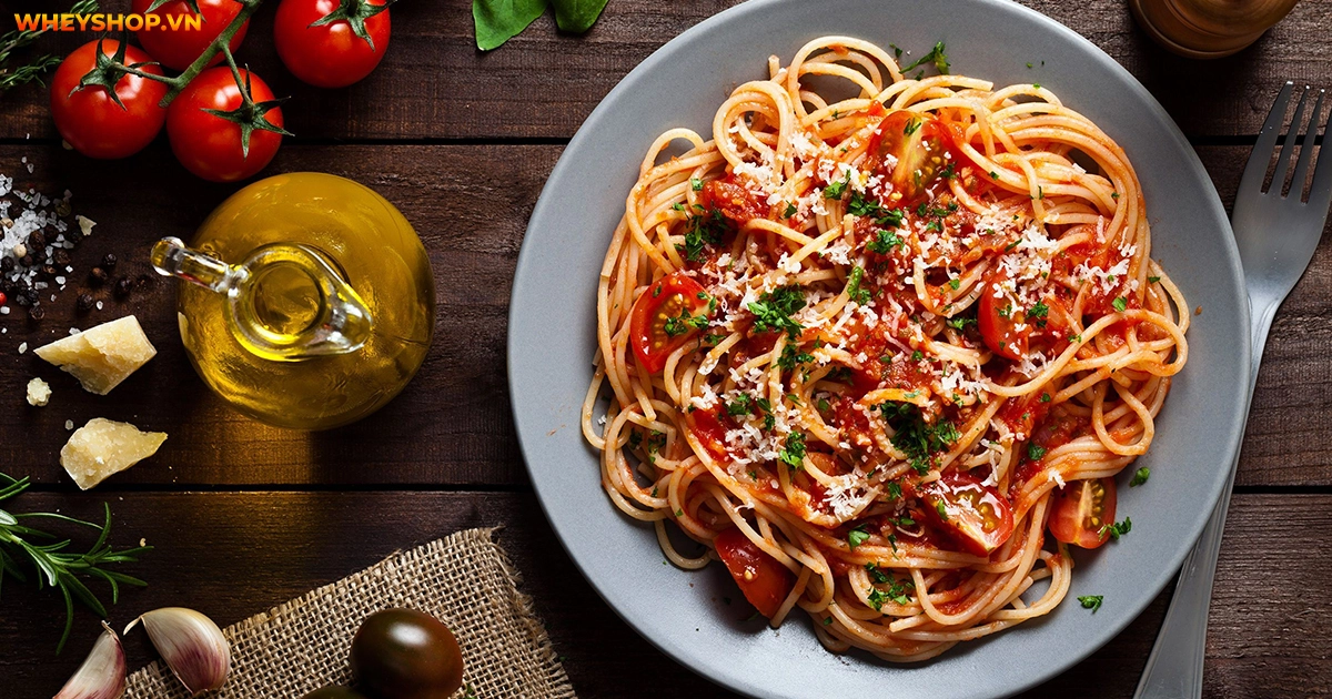 mi-y-bao-nhieu-calo-so-sanh-mi-y-va-mi-tom