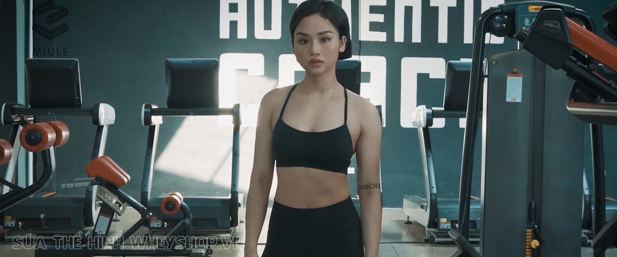 Miu Lê là nữ ca sĩ nổi tiếng hàng đầu Việt Nam. Hãy cùng tìm hiểu quá trình giảm cân ngoạn mục để sở hữu body vạn người mê của Miu Lê qua bài viết này nhé !!!