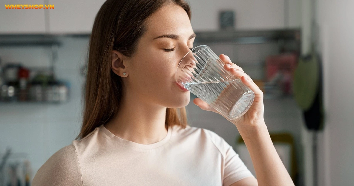 mong-tay-co-soc-den-dau-hieu-canh-bao-suc-khoe