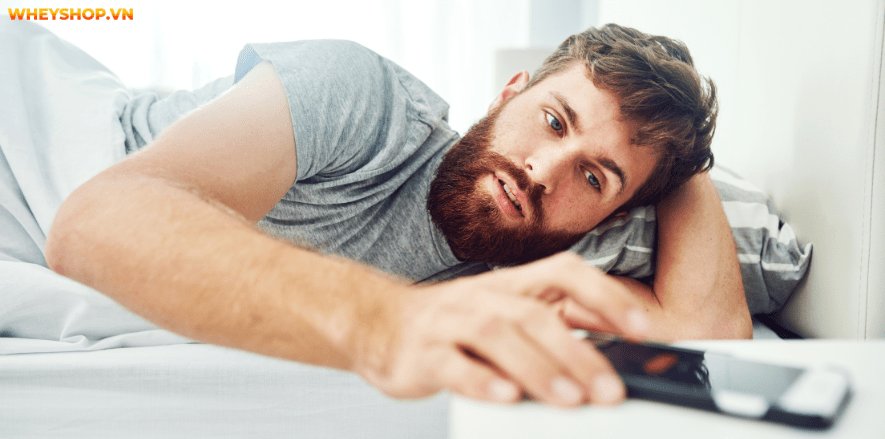 Một giấc ngủ ngắn chính là cách để hồi phục năng lượng trong cơ thể hay bù cho giấc ngủ đêm còn thiếu. Hãy cùng WheyShop tìm hiểu: Ngủ trưa bao lâu là đủ nhé!