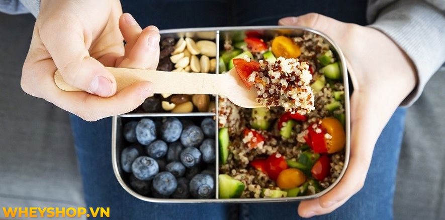 Nếu bạn đang băn khoăn tìm kiếm những bài tập thể dục thể hình giúp tăng cân nhanh cho người gầy thì hãy cùng WheyShop tham khảo bài viết...