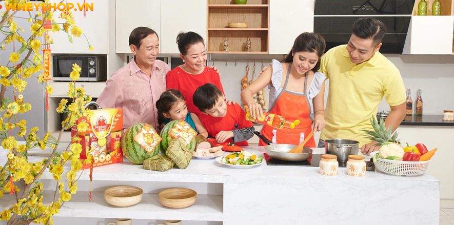 Trang trí Tết cổ truyền luôn là nét đẹp truyền thống của mỗi gia đình mỗi dịp Tết đến xuân về. Nếu bạn đang tìm kiếm ý tưởng trang trí Tết cổ truyền độc đáo,...